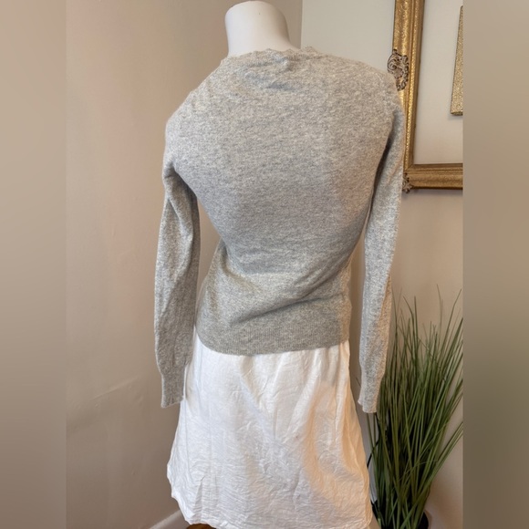 J Crew Womens Size XXS Gray Pear Long Sleeve Wool Rabbit Hair Blend Sweater - Picture 4 of 7